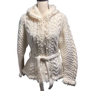 Chunky white zip up cardigan with hood by Indian creations large